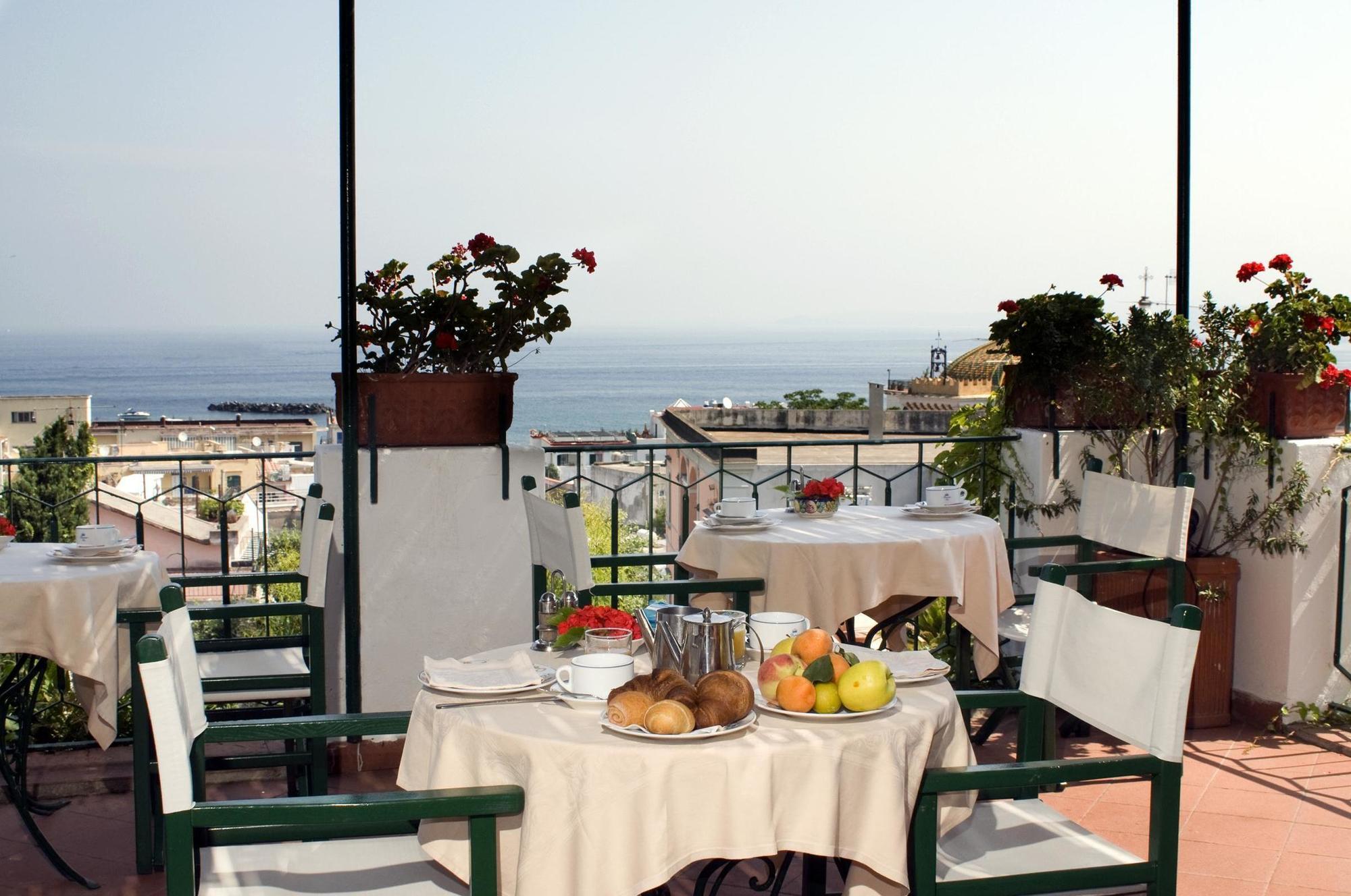 איסקיה Hotel La Villarosa Terme מראה חיצוני תמונה